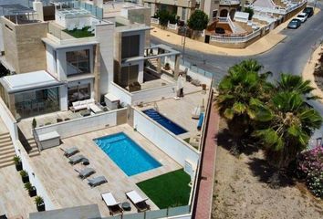 Chalet en  Orihuela-costa, Alicante Provincia