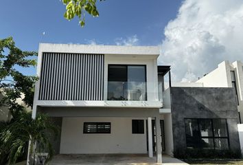 Casa en condominio en  Calle 31 373-401, Residencial Del Norte, Chenku, Mérida, Yucatán, 97219, Mex