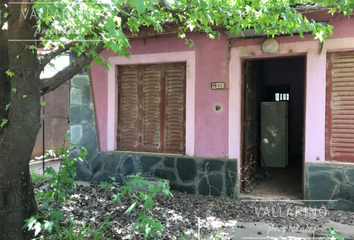 Casa en  Calle Profesor R. Vergniaud 202-250, Colón, Entre Ríos, Arg