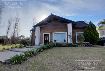 Casa en  Colón, Entre Ríos, Arg