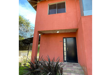 Casa en  Calle General Mitre, Colón, Entre Ríos, Arg