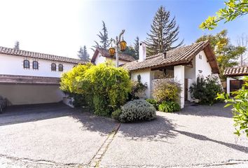 Casa en  Las Condes, Provincia De Santiago