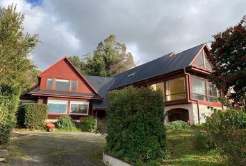 Casa en  Puerto Varas, Llanquihue