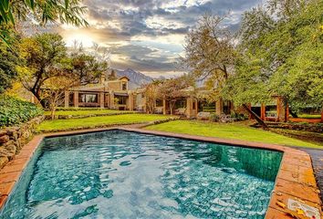 Casa en  La Reina, Provincia De Santiago