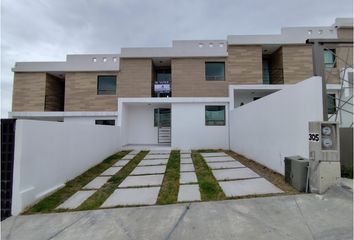 Casa en  Pueblo Pachuquilla, Mineral De La Reforma