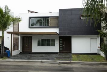 Casa en  Calle Napoles, Villa Verona, Zapopan, Jalisco, 45115, Mex