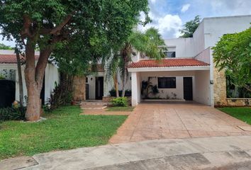 Casa en  Calle 18 108-108, Cholul, Mérida, Yucatán, 97305, Mex