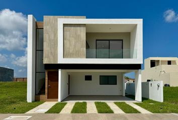 Casa en  Punta Tiburón, Alvarado, Veracruz