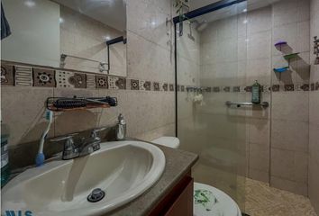 Apartamento en  La Palma, Medellín