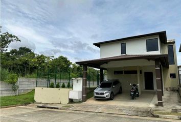 Casa en  Puerto Caimito, La Chorrera