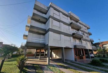 Departamento en  Avenida 1 4531, Villa Gesell, B7165, Provincia De Buenos Aires, Arg