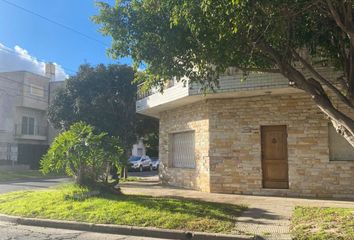 Casa en  Calle Argentina 2314, González Catán, La Matanza, B1704, Provincia De Buenos Aires, Arg