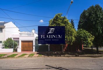 Casa en  Calle Los Lapachos 28-80, Salta, Capital, A4408, Salta, Arg