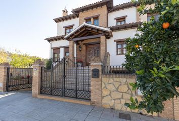 Chalet en  Fuente Vaqueros, Granada Provincia