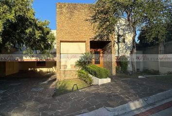 Casa en  Callejón De Las Privanzas, Las Privanzas, San Pedro Garza García, Nuevo León, 66278, Mex