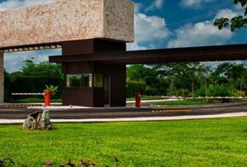 Lote de Terreno en  Avenida La Rejoyada, Mérida, Yucatán, 97307, Mex