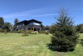 Casa en  Puerto Varas, Llanquihue