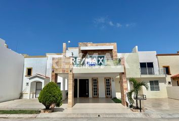 Casa en  Marina Mazatlán, Mazatlán