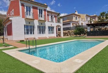 Chalet en  Finestrat, Alicante Provincia