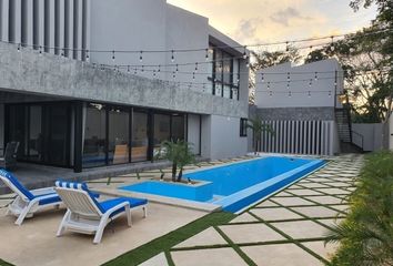 Casa en  Chichi Suárez, Mérida, Yucatán