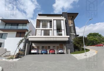 Casa en  Calle Sierra Alta, Misión Lincoln, Monterrey, Nuevo León, 64110, Mex