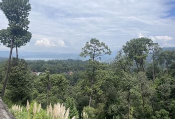 Lote de Terreno en  Calle Del Rosal 13, Avándaro, Valle De Bravo, México, 51200, Mex