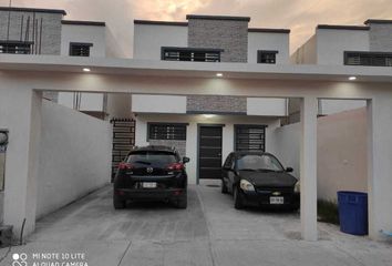 Casa en  Calle Nueva Encarnación 106, Ciudad Apodaca, Apodaca, Nuevo León, 66605, Mex