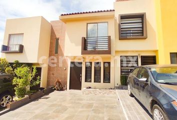 Casa en  Calle Escondido, Las Terrazas, San Pedro Tlaquepaque, Jalisco, 45599, Mex