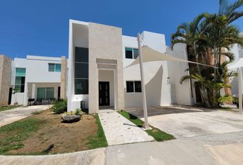 Casa en  La Ceiba, Mérida, Mérida, Yucatán