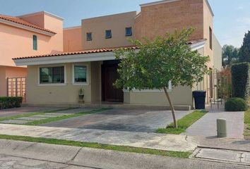 Casa en condominio en  Calle Azaleas, Zapopan, Jalisco, 45239, Mex