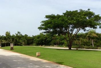 Lote de Terreno en  Yucatan Country Club, Mérida, Yucatán, Mex