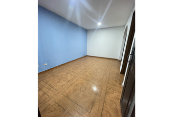 Apartamento en  Paseo De Los Almendros, Cali