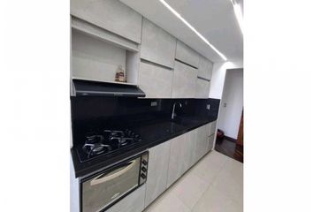 Apartamento en  Loma De Los Bernal, Medellín