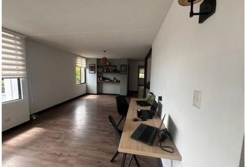 Apartamento en  La Florida, Medellín