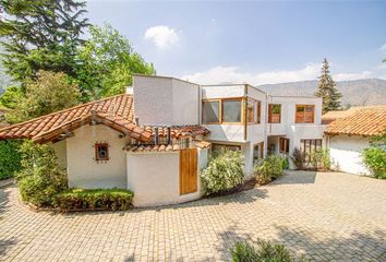 Casa en  Lo Barnechea, Provincia De Santiago