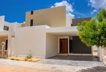 Casa en condominio en  Calle 20 109, Conkal, Yucatán, 97345, Mex