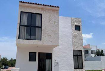 Casa en  Anillo Vial Iii, Ciudad Maderas, El Marqués, Querétaro, 76246, Mex