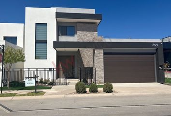 Casa en  Lucerna, Mexicali