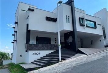 Casa en  Paseo Murazano, Del Paseo Residencial, Monterrey, Nuevo León, 64925, Mex