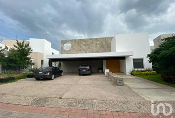 Casa en  Villas Regency, Santiago De Querétaro, Querétaro, Mex