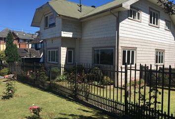 Casa en  Puerto Varas, Llanquihue