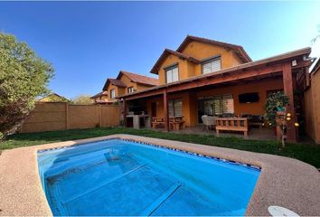 Casa en  Peñalolén, Provincia De Santiago