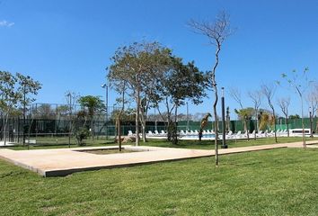 Lote de Terreno en  Cerrada Ninuno, Cholul, Mérida, Yucatán, 97305, Mex