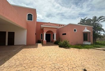 Casa en  Calle 18 108-108, Cholul, Mérida, Yucatán, 97305, Mex