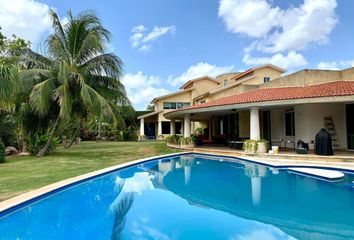 Casa en  Rincón Colonial, Mérida, Mérida, Yucatán