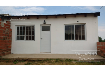 Casa en  Calle Las Piedras Sur 404-450, Colón, Entre Ríos, Arg