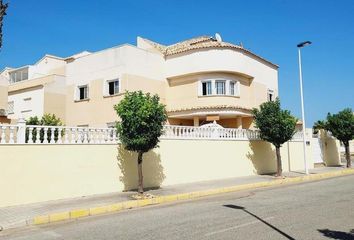 Chalet en  Distrito 1 - Centro - El Chaparral, Torrevieja