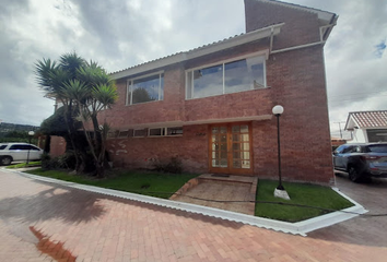 Casa en  San Jose De Bavaria, Bogotá