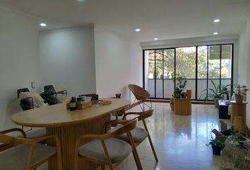 Apartamento en  Castropol, Medellín