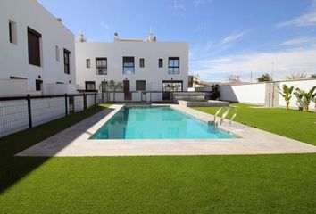 Casa en  Pilar De La Horadada, Alicante Provincia